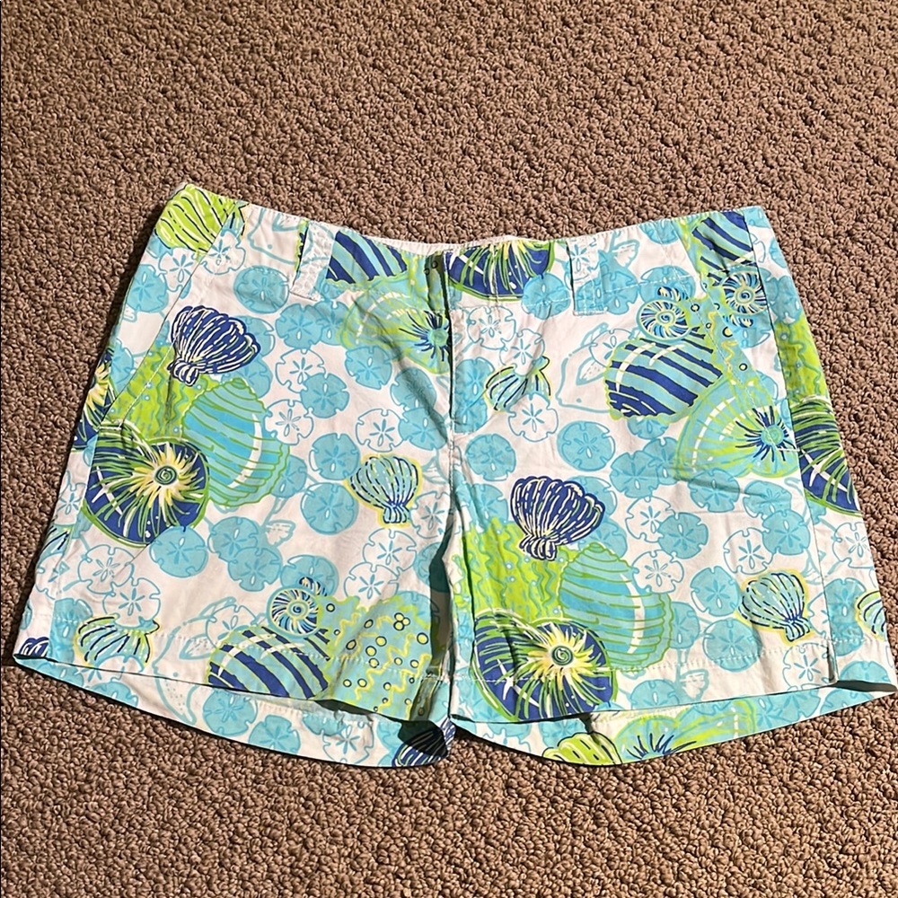 VTG LILLY PULITZER White Label Palm Beach Fit “Shell Shocked” Shorts